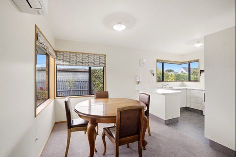 Photo of property in 4a Bankview Place, Amberley, 7410