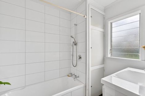 Photo of property in 36 Osier Road, Greenmeadows, Napier, 4112