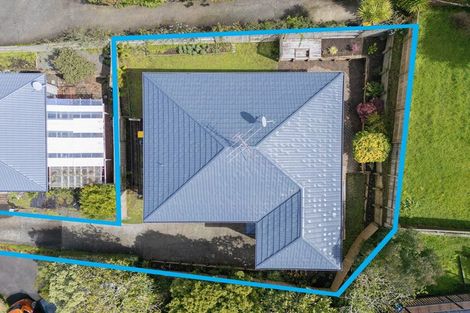 Photo of property in 2/9 Mossop Rise, Glenfield, Auckland, 0629