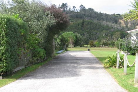 Photo of property in 7 Michelle Lane, Hahei, Whitianga, 3591
