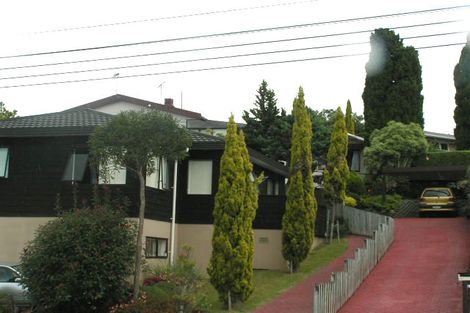 Photo of property in 2/44 Becroft Drive, Forrest Hill, Auckland, 0620