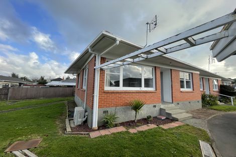 Photo of property in 1/42-44 Opaheke Road, Opaheke, Papakura, 2113