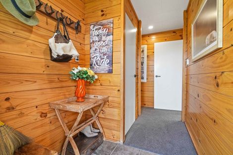 Photo of property in 295 Turuturu Road, Hawera, 4674