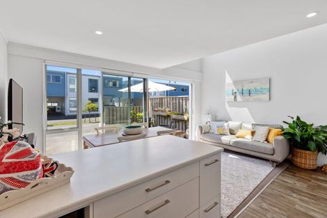 Photo of property in 38/31 Reynolds Place, Papamoa Beach, Papamoa, 3118