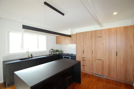 Photo of property in 202 The Parade, Island Bay, Wellington, 6023