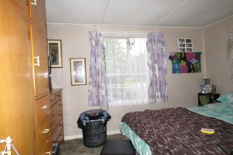 Photo of property in 13 Coates Street, Westport, 7825