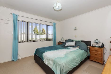 Photo of property in 1155a Heaphy Terrace, Fairfield, Hamilton, 3214