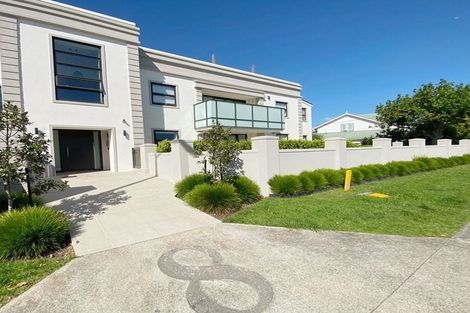 Photo of property in 2/8b Rugby Road, Birkenhead, Auckland, 0626