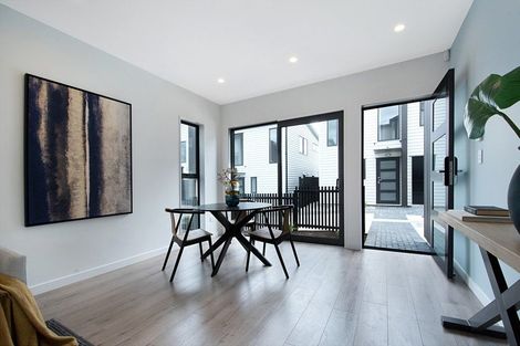 Photo of property in 7a Poto Street, Te Atatu South, Auckland, 0610