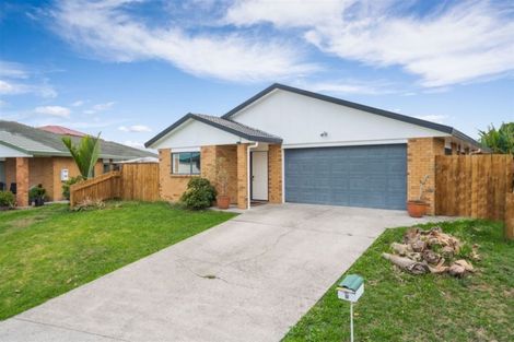 Photo of property in 8 Sid Place, Mangere, Auckland, 2022