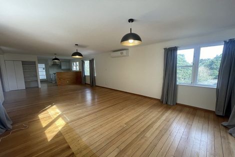 Photo of property in 50 Melrose Road, Island Bay, Wellington, 6023