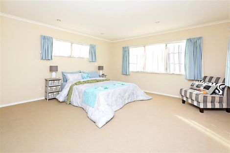 Photo of property in 69 Middlefield Drive, East Tamaki Heights, Auckland, 2016