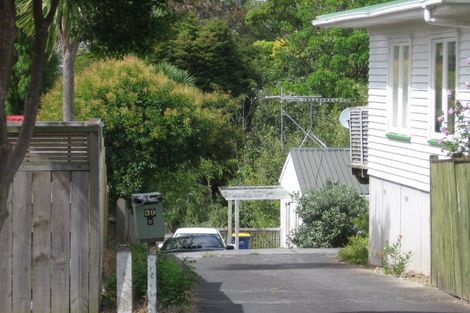Photo of property in 2/39 Lancaster Road, Beach Haven, Auckland, 0626