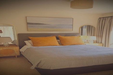 Photo of property in 1 Hovingham Court, Jacks Point, Queenstown, 9371