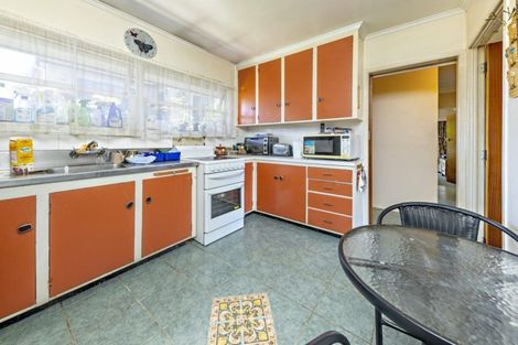 Photo of property in 2/24 Central Avenue, Papatoetoe, Auckland, 2025