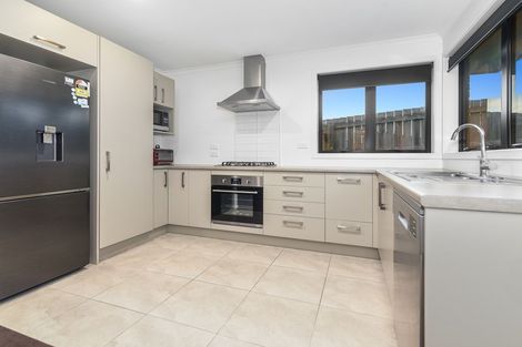 Photo of property in 12u2 Onukutara Place, Huntington, Hamilton, 3281