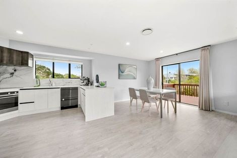 Photo of property in 19 Adelphi Place, Albany, Auckland, 0632