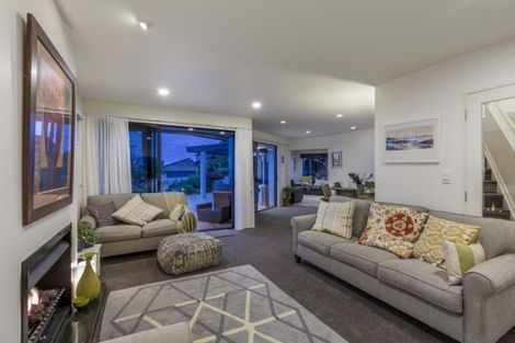 Photo of property in 13 Joydon Place, Stanmore Bay, Whangaparaoa, 0932