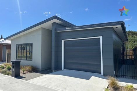 Photo of property in 16 Harry Martin Lane, Wainuiomata, Lower Hutt, 5014