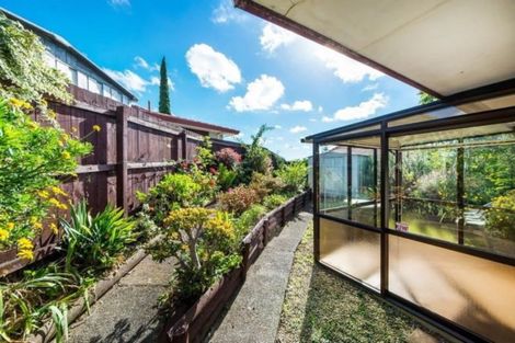 Photo of property in 8/54 Nikau Street, New Lynn, Auckland, 0600