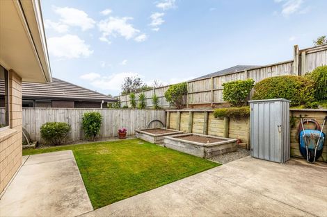 Photo of property in 21 Resolution Drive, Whitby, Porirua, 5024