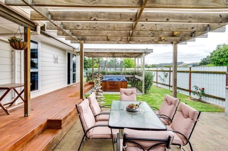 Photo of property in 1 Fife Crescent, Tamatea, Napier, 4112