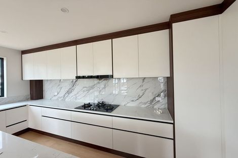 Photo of property in 73 Hutchinsons Road, Bucklands Beach, Auckland, 2014