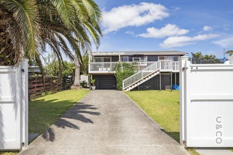 Photo of property in 28 Queen Street, Riverhead, 0820