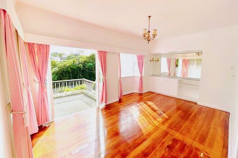 Photo of property in 128 Khandallah Road, Khandallah, Wellington, 6035