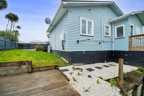 Photo of property in 43 Seyton Street, Stratford, 4332