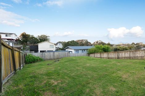 Photo of property in 12 Helena Street, Massey, Auckland, 0614