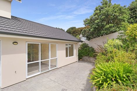 Photo of property in 7 The Topdeck, Whitby, Porirua, 5024