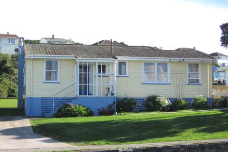 Photo of property in 96 Te Pene Avenue, Titahi Bay, Porirua, 5022