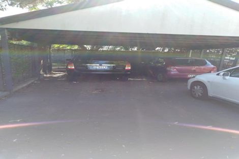 Photo of property in 2/202 Massey Road, Mangere East, Auckland, 2024