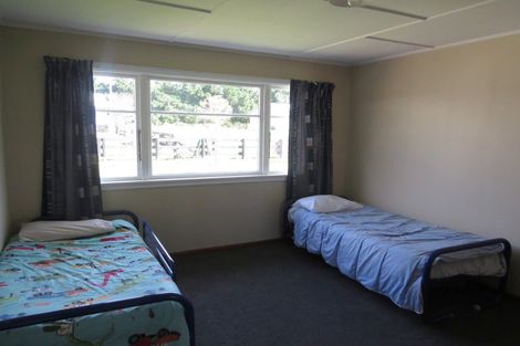 Photo of property in 420 Dunrobin Road, Fuchsia Creek, Oamaru, 9491