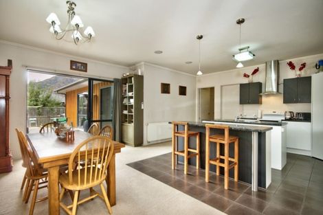 Photo of property in 20 Herries Lane, Lake Hayes, Queenstown, 9304
