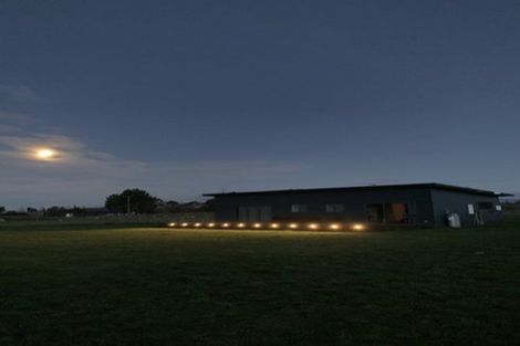 Photo of property in 2966 State Highway 2, Waipukurau, 4281