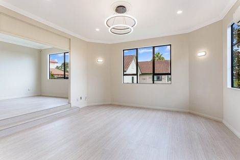 Photo of property in 1 San Angelo Court, Henderson, Auckland, 0612