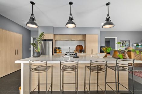 Photo of property in 11 Glentui Place, Waikawa, Picton, 7220