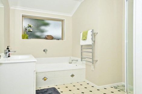 Photo of property in 9 Westminster Place, Rototuna North, Hamilton, 3210
