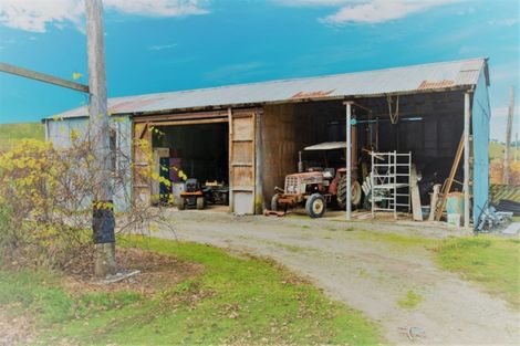 Photo of property in 144 Ngakoroa Road, Ormond, Gisborne, 4071