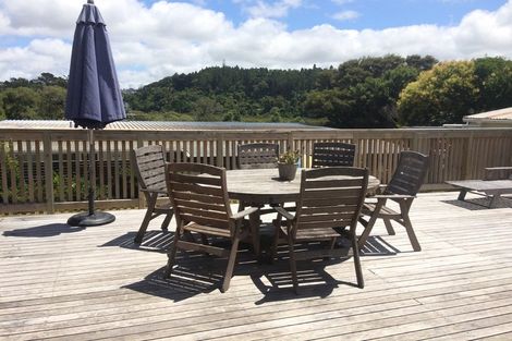 Photo of property in 13 Taioma Crescent, Te Atatu Peninsula, Auckland, 0610