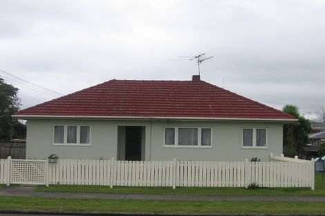 Photo of property in 2/7 Onslow Road, Papakura, 2110