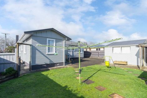 Photo of property in 55 Tiro Tiro Road, Levin, 5510
