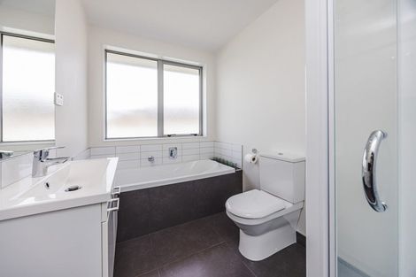 Photo of property in 15 Millbrae Place, Pokeno, 2402