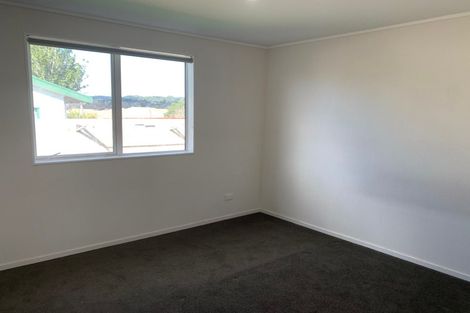 Photo of property in 151 Bruce Mclaren Road, Henderson, Auckland, 0612
