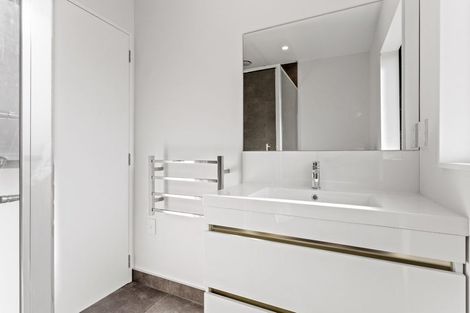 Photo of property in 2/110 Kervil Avenue, Te Atatu Peninsula, Auckland, 0610