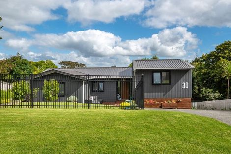 Photo of property in 30 Bay Vista Drive, Red Beach, 0932