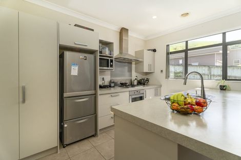 Photo of property in 13 Yarnbrook Grove, Churton Park, Wellington, 6037