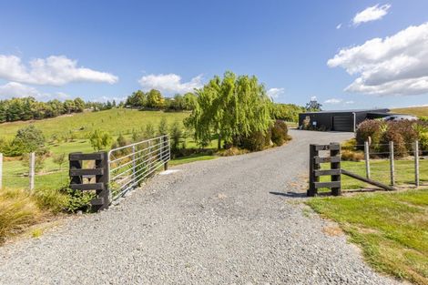 Photo of property in 22 Highlands Drive, Waipawa, 4277